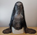 Spanish Long Floral Lace Mantilla - Black